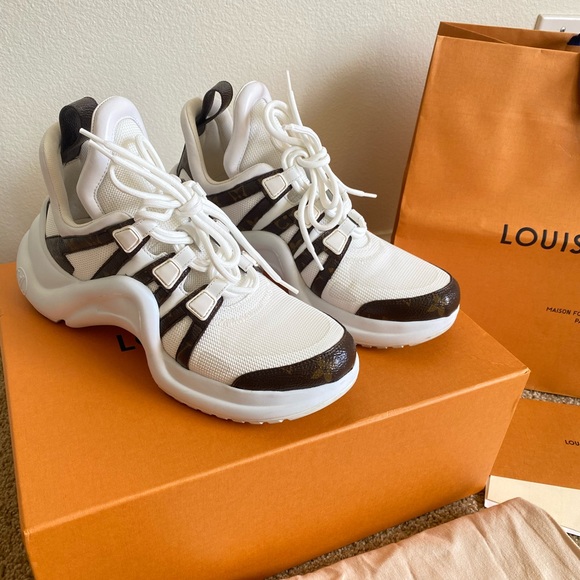 Louis Vuitton Archlight Sneakers - Picture 4 of 7